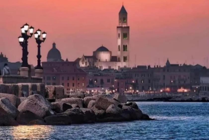 L'Incanto Del Borgo Antico- Locazione Turistica Bari Extérieur photo
